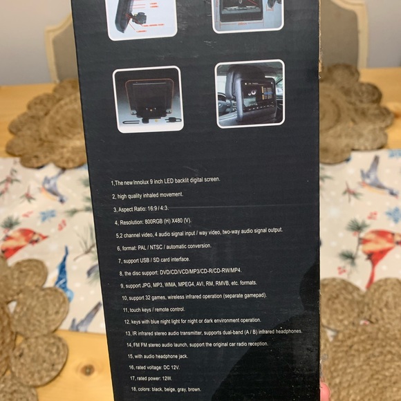 Universal 9" HD LCD Clip-on Car Vehicle Headrest Monitor Display Screen (Pair) - Picture 7 of 9